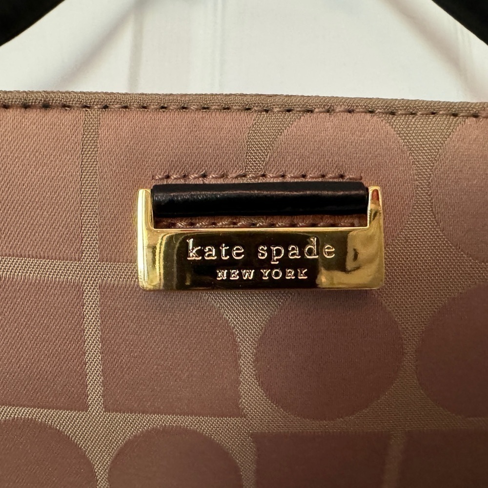 KATE SPADE ♠️ Tan Gold Dot Noel Jacquard Monogram Logo Shoulder Bag - Picture 3 of 7